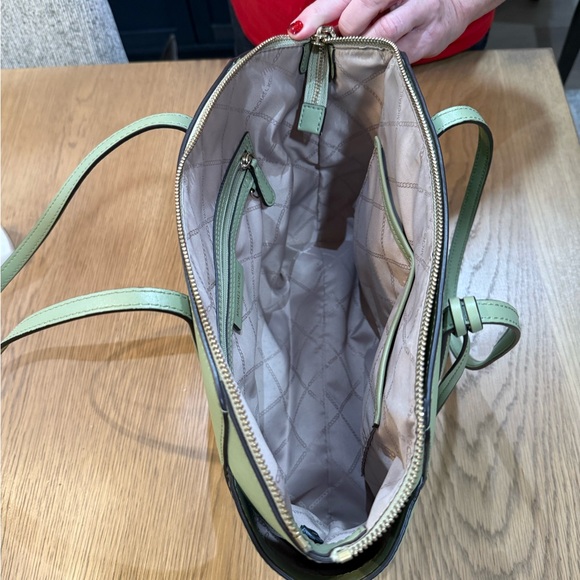 Michael Kors Sage Green Tote Bag - Picture 4 of 8